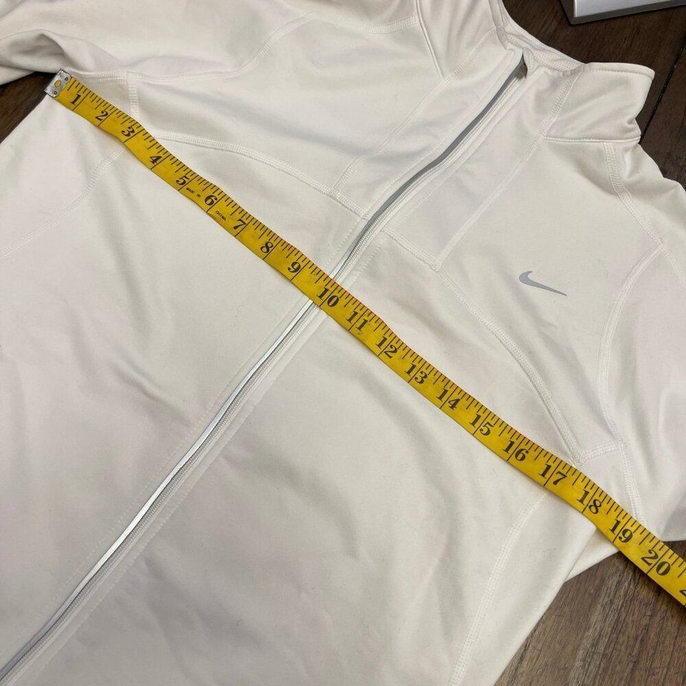 Nike Running Drifit Lightweight Jacket - Picture 5 of 10